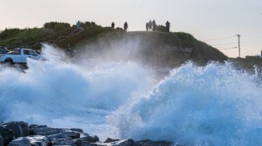 Hurricane Erin effects will persist in East Coast as storm moves into Atlantic Ocean