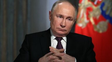 Trump's deadline for Russia to reach Ukraine ceasefire arrives without movement from Putin