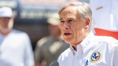 Abbott threatens to expel Texas House Democrats who don't return for redistricting vote