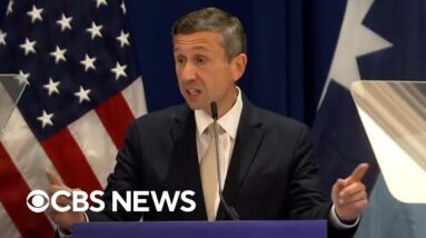 Democrats voting on key resolutions at summer meeting