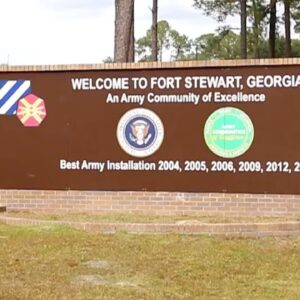 5 soldiers shot at Army's Fort Stewart in Georgia; suspect in custody, officials say | full coverage