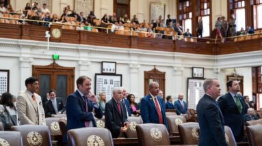 Watch Live: Texas House set to vote on new congressional maps | CBS News 24/7
