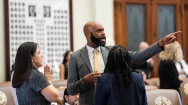 Latest news on the Texas, California redistricting fights