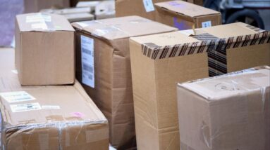 "De minimis" tax exemption expires, over 20 countries suspend shipments to U.S.