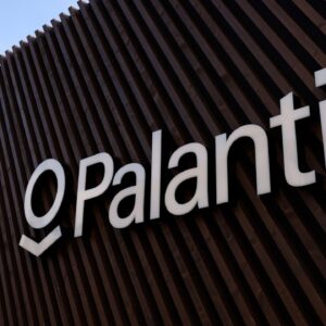 Palantir Cites ‘Astonishing’ AI Impact in Earnings