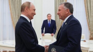 U.S. envoy Witkoff meets Putin as Trump's sanctions deadline nears