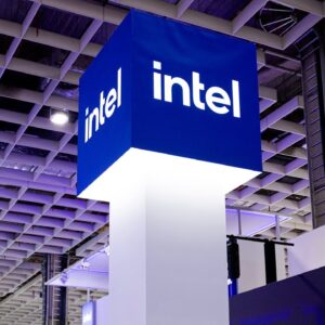 US Government Eyes Stake in Intel