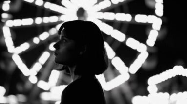 "Walking Away" the AI song by Sadie Winters
