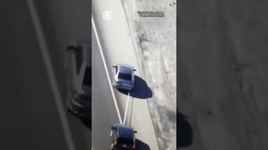 Police in Las Vegas arrest fugitive wanted on attempted murder warrant with grappler’s help #shorts