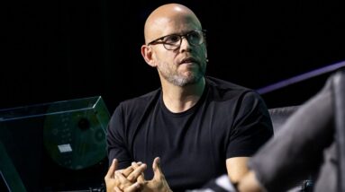 Spotify Founder Daniel Ek Leaves CEO Role