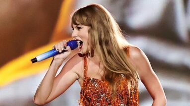 Taylor Swift is returning to theaters with "Life of a Showgirl" movie