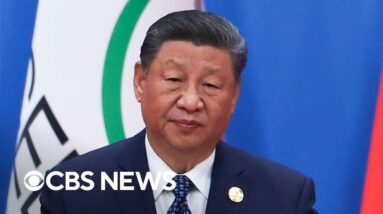 What does Xi Jinping hope to accomplish with military parade?