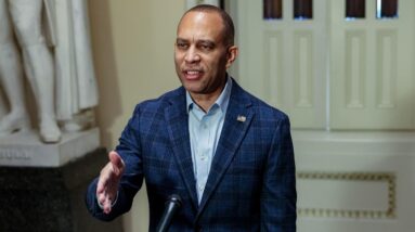 Jeffries blasts "dirty partisan bill" and continues to blame Republicans about shutdown