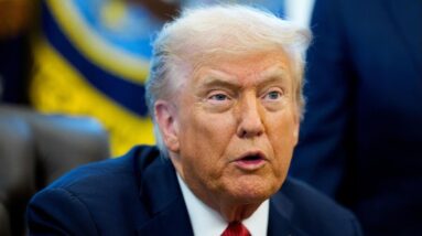 Confusion over state of government shutdown talks between Democrats, Republicans