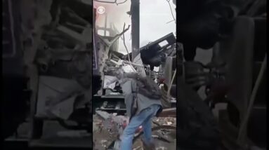 Russian drone strikes passenger trains in Ukraine, wounding dozens, Zelenskyy says #shorts