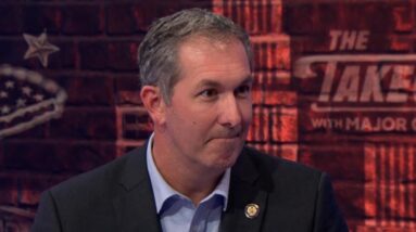 Rep. Johnny Olszewski says "Congress should be in session" as House remains in recess