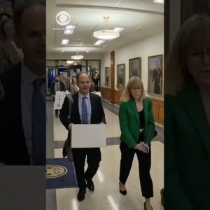 Journalists from multiple outlets covering the Pentagon walk out #shorts