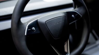 Tesla Plans to Unveil Cheaper Model Y