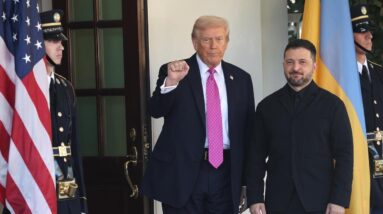 Trump pushes for peace between Ukraine, Russia after Zelenskyy