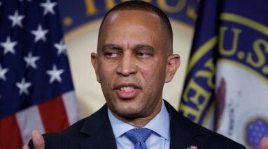 Hakeem Jeffries blames Trump and Republicans for government shutdown before House vote