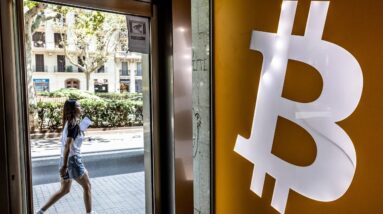 Crypto Retreat Hits Bitcoin Bulls and Altcoins