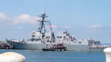 Venezuela mobilizing military assets as U.S. builds up military presence