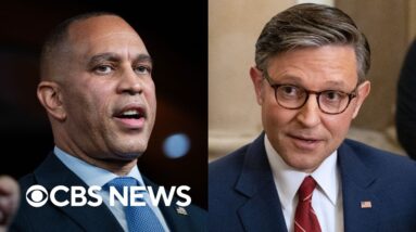 Hakeem Jeffries, Mike Johnson speak on government shutdown vote