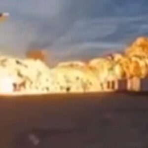 Louisville mayor reacts to massive fiery UPS plane crash where at least 7 died