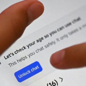 Australian teens challenge country's social media ban for kids under 16