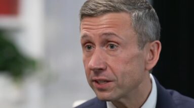 Democratic party leader speaks out on strategy before the 2028 election