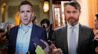 Two Republicans flip support for war powers resolution in Senate to limit Trump on Venezuela