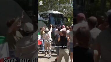 Protesters try to stop bus of Iranian women's soccer players from leaving Australian hotel #shorts