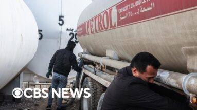 Oil prices edge lower amid news of Iraq export deal