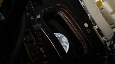 Artemis II continues its journey to the moon | Day 4