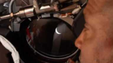 Former NASA scientist on how Artemis II looks at "the missing chapters of Earth history"