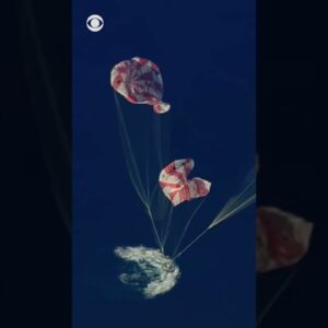 The Orion capsule carrying Artemis II crew splashes down off California coast #shorts