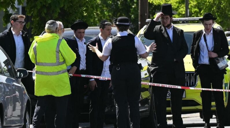 London knife attack keeps Jewish community in U.K. on high alert